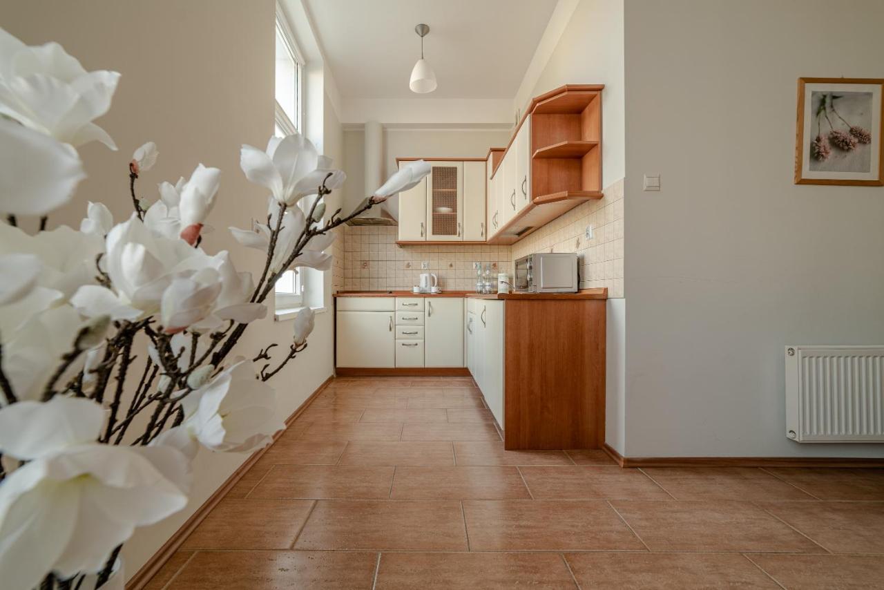 Guz Apartamenty Gizycko Exterior photo